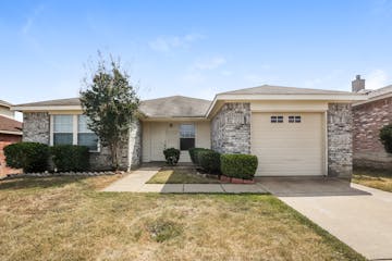 1622 Sax Leigh Dr Dallas, TX 75241